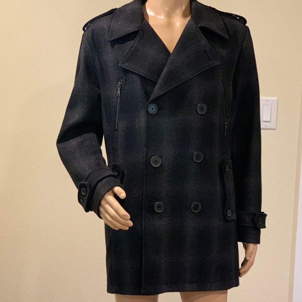 Men’s plaid Peacoat